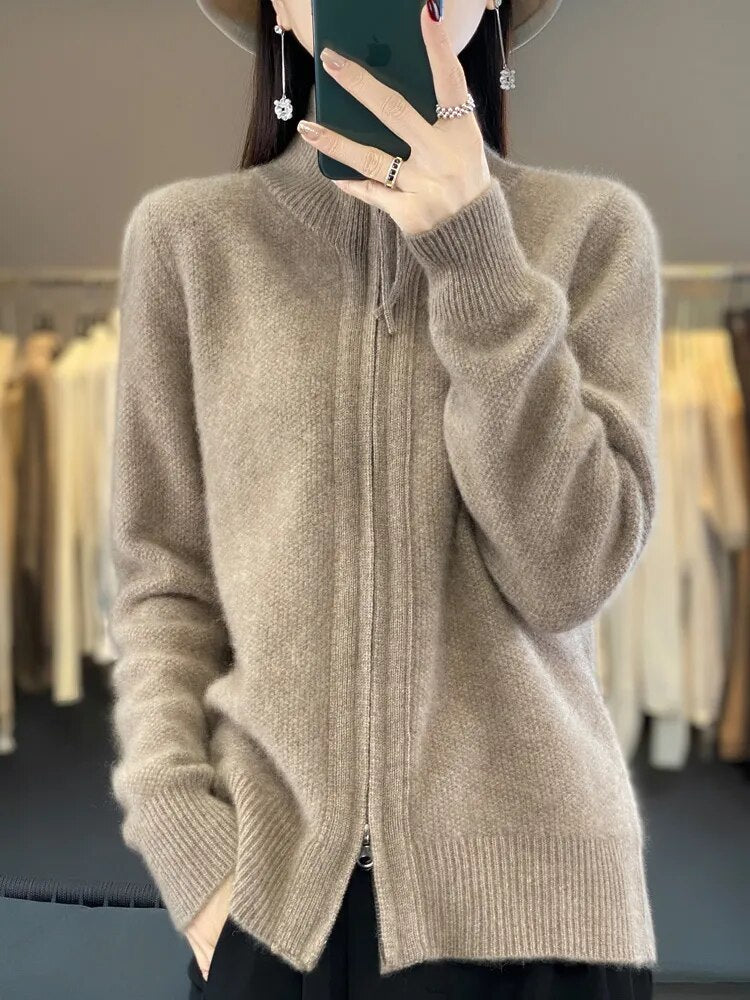 Elara | Cozy Zip-Up Cardigan