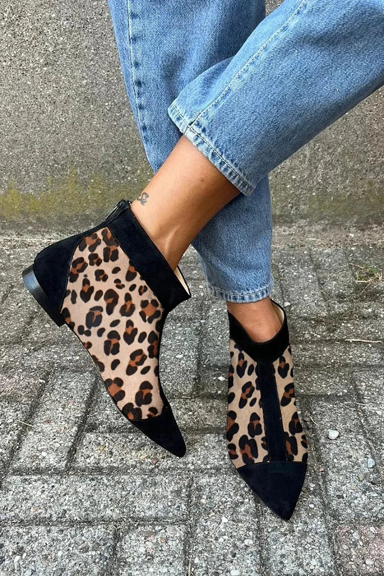Leopard print ankle boot with pointed toe
