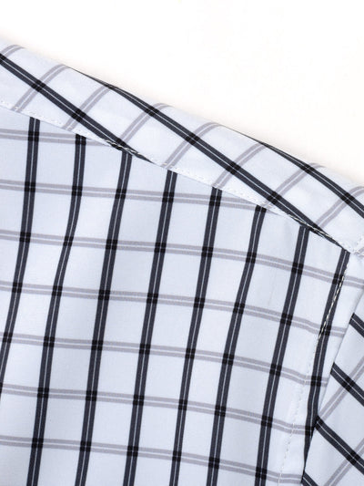 William Checkered long-sleeved button-down shirt