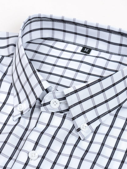 William Checkered long-sleeved button-down shirt