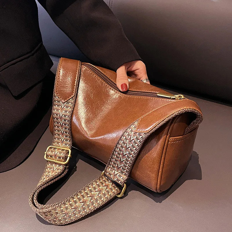 Chic vintage PU leather Boston handbag - fashionable crossbody