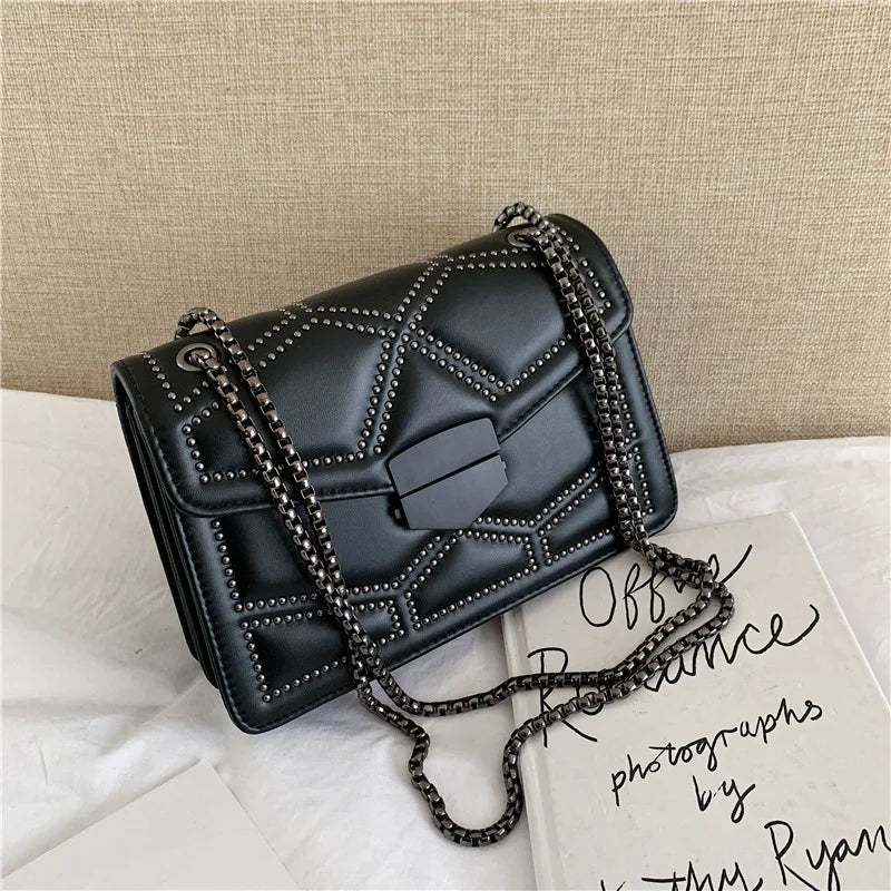 Stylish Crossbody Bag - Fashionable PU Leather