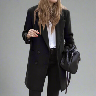 Ovéra | Minimalist Women’s Winter Coat