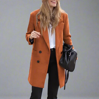 Ovéra | Minimalist Women’s Winter Coat