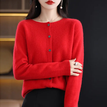 Elara | Elegant Buttoned Cardigan
